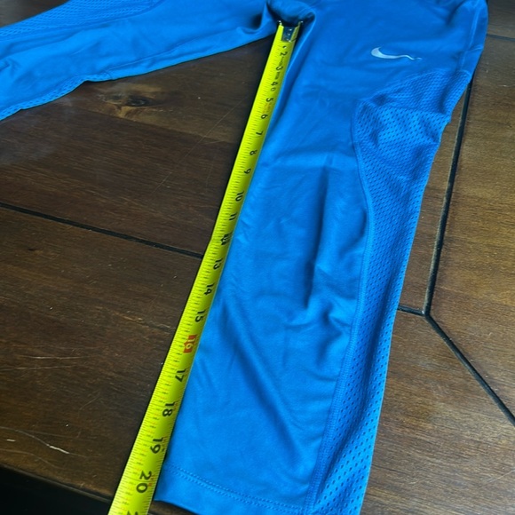 3 pair Nike - DriFit work out Legging size S P - Picture 10 of 15